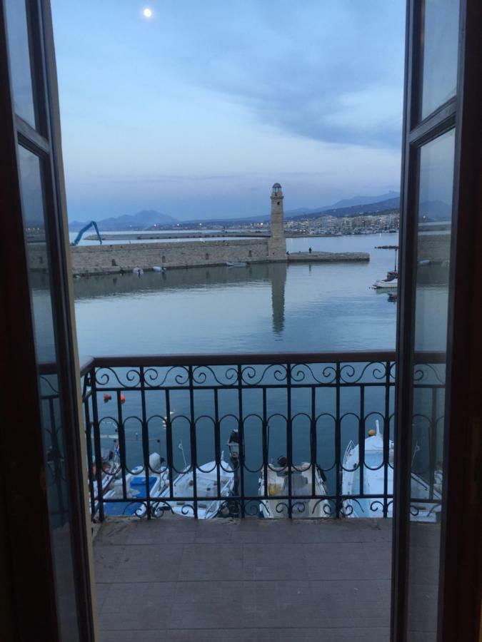 Porto Enetiko Suites Rethymno  Bagian luar foto